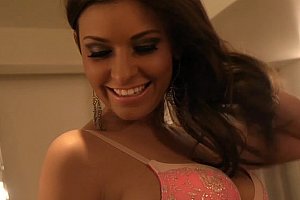 亚洲人与兽裸聊视频 Porn